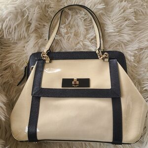 Kate Spade New York Auburn Place Cayton Bag Patent Leather Doe/Black